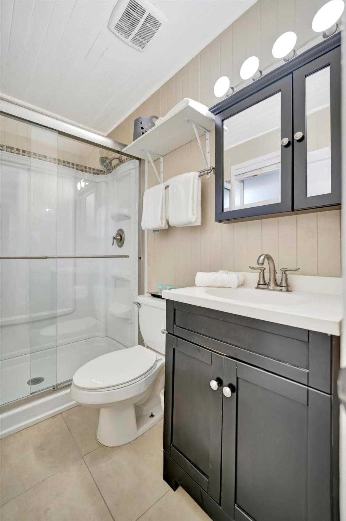 Stones Throw Beachside Bungalow #1 On The Beach Clearwater Beach Luaran gambar
