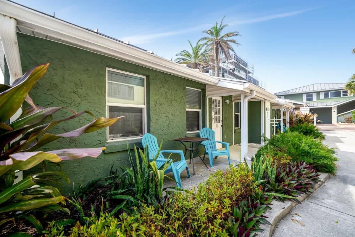 Stones Throw Beachside Bungalow #1 On The Beach Clearwater Beach Luaran gambar